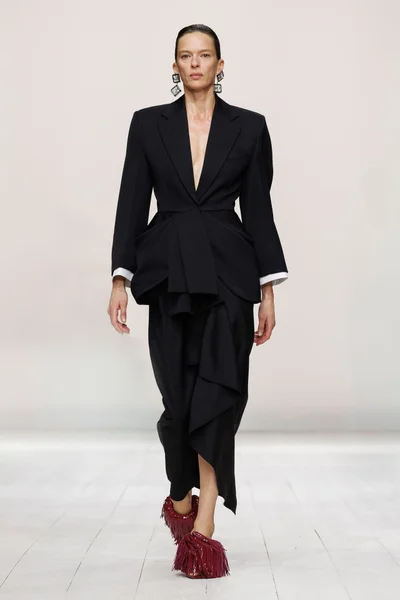 Look 44